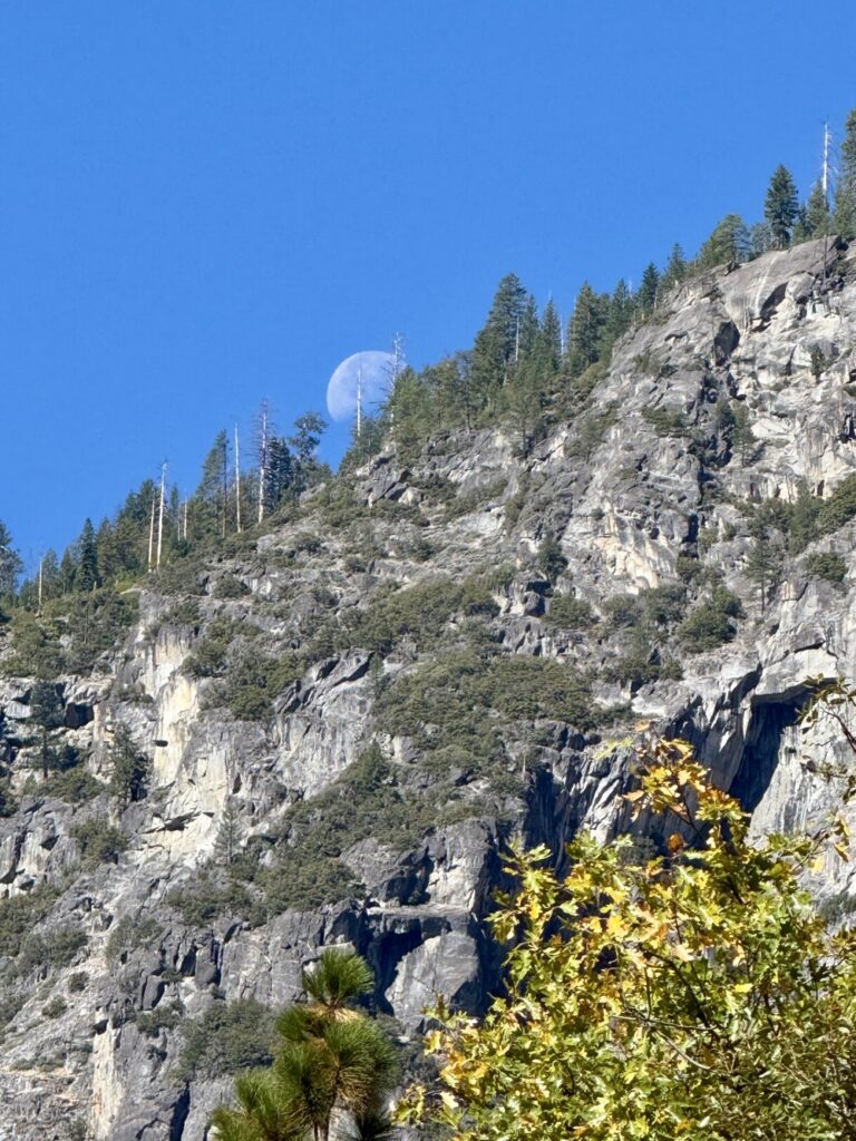 Měsíc v Yosemite National Park
