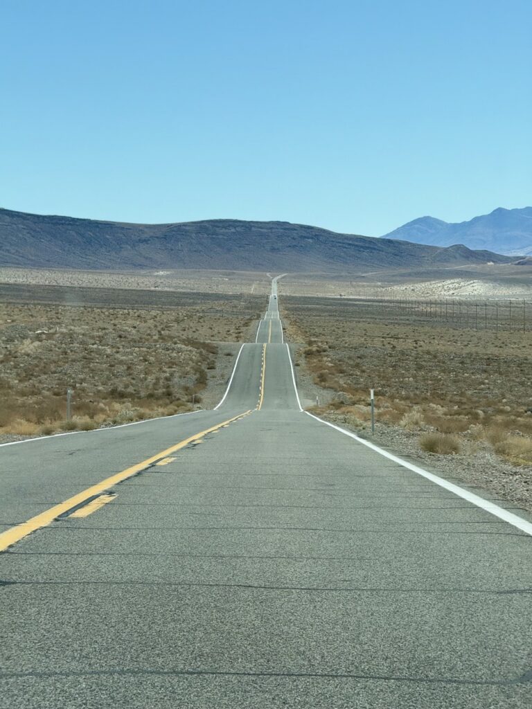 Silnice v Death Valley