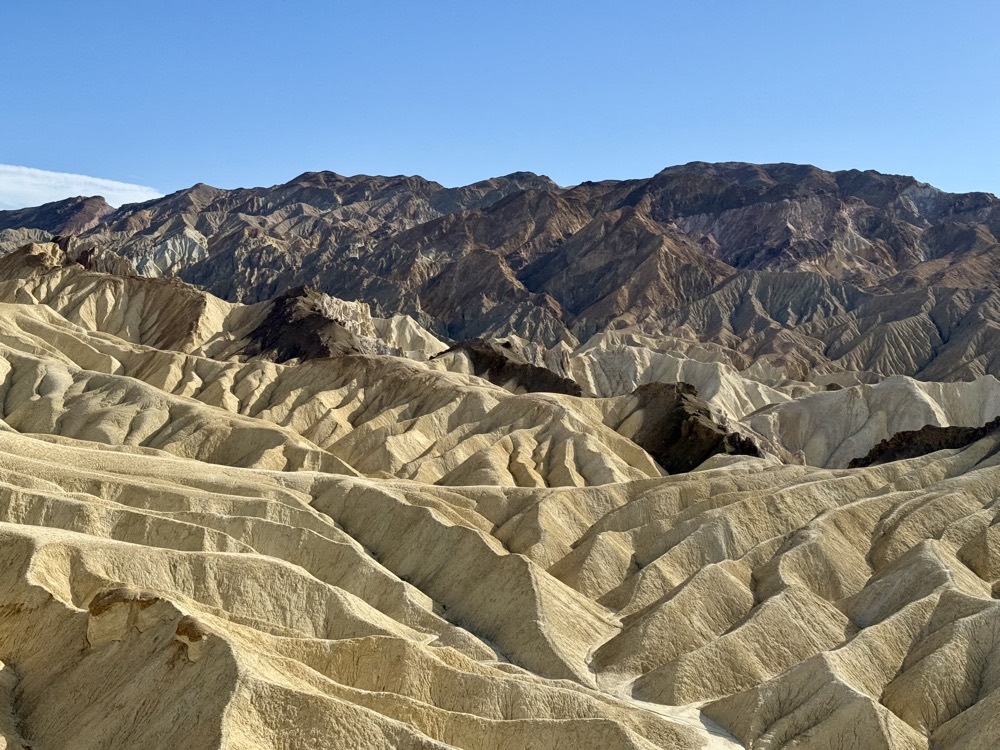 Zabriskie Point vyhlídka v Death Valley